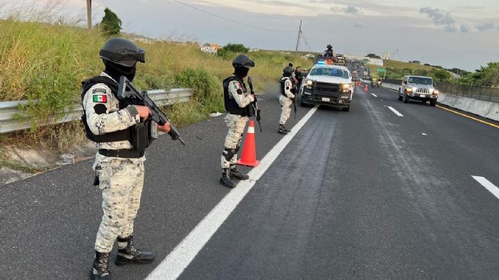 Abandonan cuerpos cerca de Colinas de Santa Fe, en autopista Veracruz - Cardel