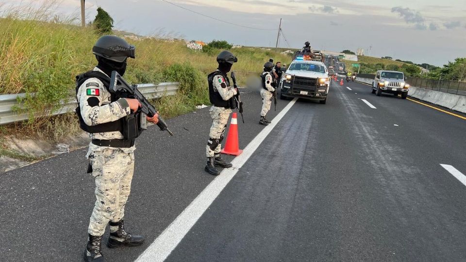 En el lugar personal de la GN desplegó un operarivo.