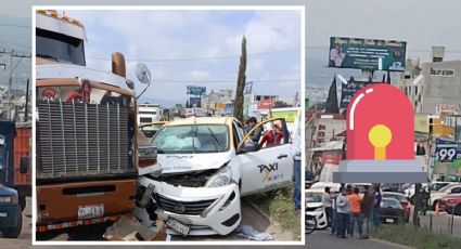 Cierre en la México-Tuxpan por accidente entre tráiler y taxi frente a la central de autobuses Tulancingo