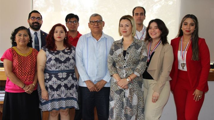 Estudiantes de derecho destacaron en certamen nacional