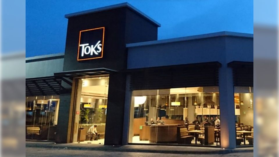 La cadena de restaurantes Toks inició en 1971 y desde entonces ha sido punto de encuentro de varias personas en todo el país