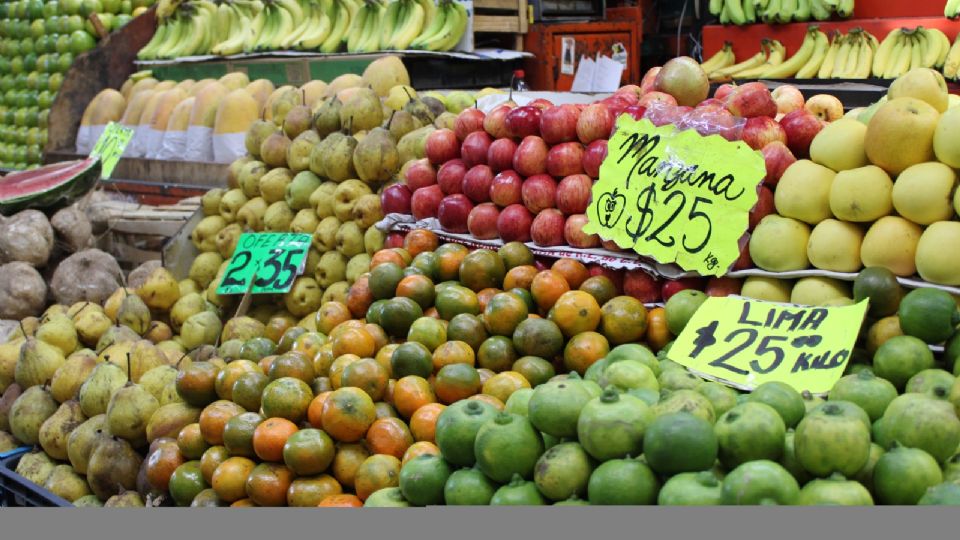 Frutería dentro del Descargue Estrella