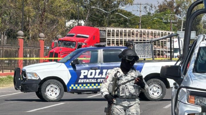 Balacera afuera del Tec de Roque por intento de asalto a tráiler