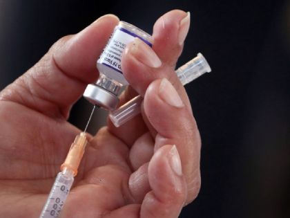 Vacuna Pfizer contra covid, sin aval de Cofepris para venta a médicos y hospitales privados