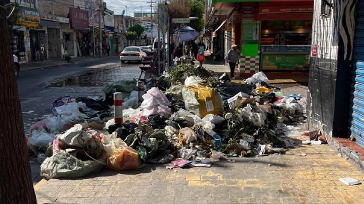 Más de 1,000 toneladas de basura cubren Tehuacán; reanudan recolección