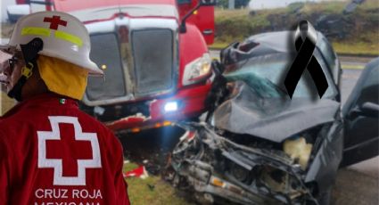 Accidente mortal en autopista México-Tuxpan: tráiler y automóvil chocan