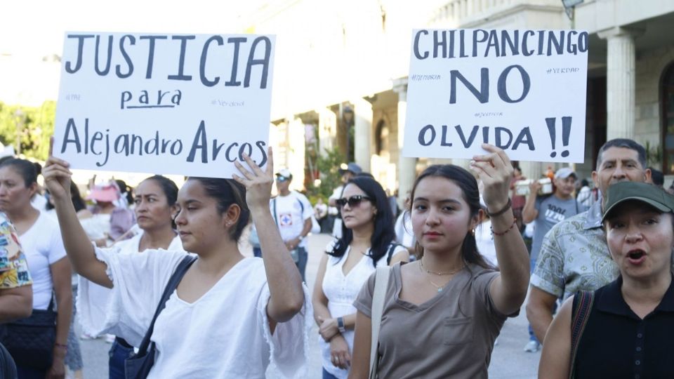 Protestas por asesinato de Alejandro Arcos, alcalde de Chilpancingo