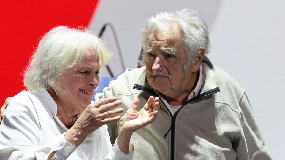 Pepe Mujica y su esposa Lucía Topolansky