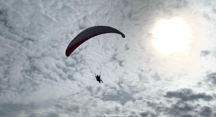 Las fotos espectaculares en parapente del guanajuatense fallecido en la playa