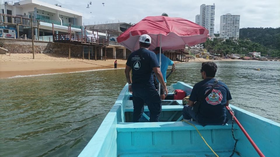 ”Dormimos con un garrote en la mano”: Cocodrilos atemoriza a vecinos de Puerto Márquez, tras Huracán John