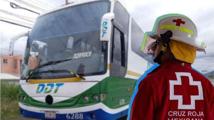 Chofer de autobús ODT de Tizayuca trata de fugarse tras accidente, es arrestado
