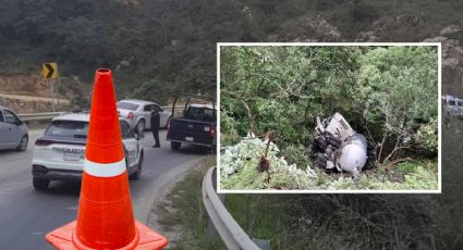 Cerrado tramo Real del Monte-Omitlán para recuperar pipa que volcó, ¿qué rutas hay?