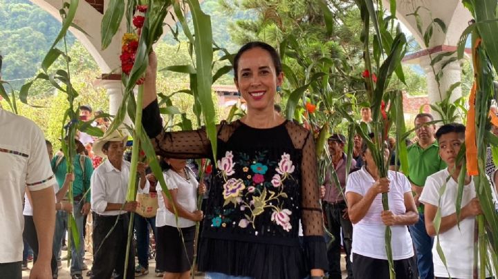 Sin presupuesto y con adeudos dejaron al ayuntamiento de Calnali: Corina Jiménez