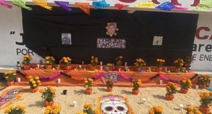 Ofrendas en memoria de víctimas de deslaves en el Edomex