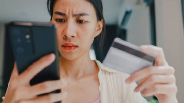 Banamex avisa a clientes por cobro de 799 pesos