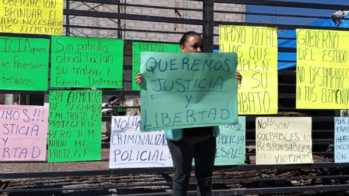 “Los encañonaron”, dicen familias de policías vinculados a proceso por fuga de presos