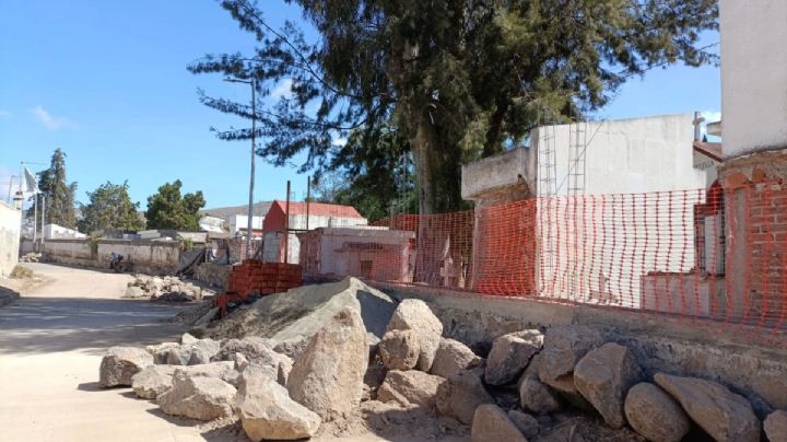 INAH frena derribo la barda de 200 años del Panteón de San Miguel en Tulancingo