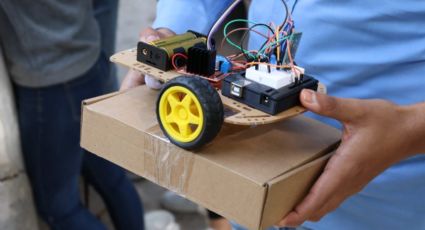 Batalla de robots en Irapuato durante el primer Japan Sumo