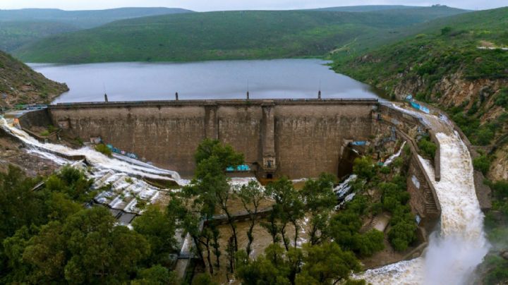 SLP: De agua y lodos