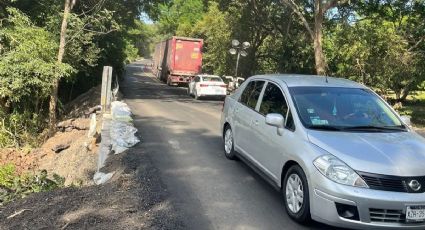 Reabren carretera Nautla - Cardel, en Actopan, tras reparación de socavón