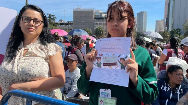 Clara Brugada anuncia más programas sociales para estudiantes