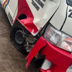 Combi en Tulancingo vuelve a protagonizar accidente | VIDEO