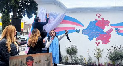 Con mural recuerdan a víctimas de crímenes de odio en Día de la Remembranza Trans