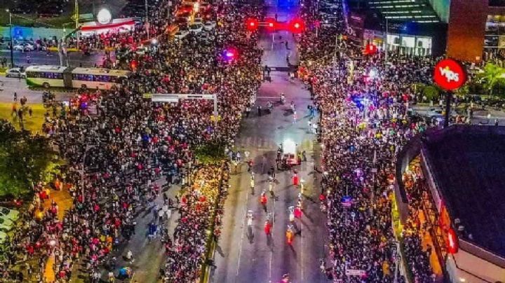 ¿Cómo eran las primeras caravanas Coca Cola en León?