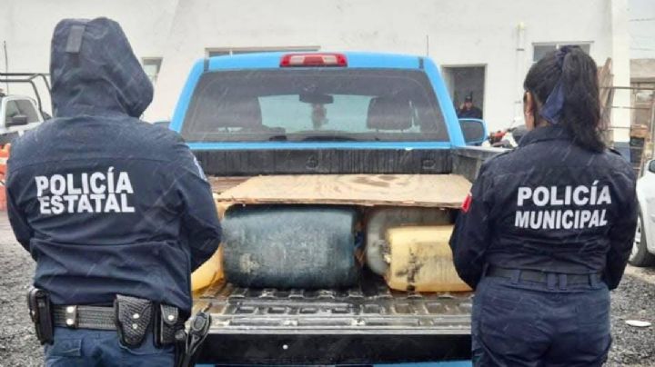 Policía Estatal segura 2,700 litros de huachicol, servirían como para 60 vehículos