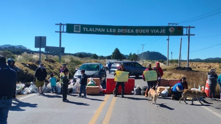 ¿Por qué está bloqueada la carretera federal México-Cuernavaca?