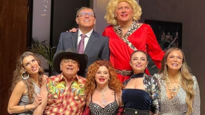 Ponen a mitad de precio los boletos de la obra de Mayito y Arath de la Torre; ni así se agotan