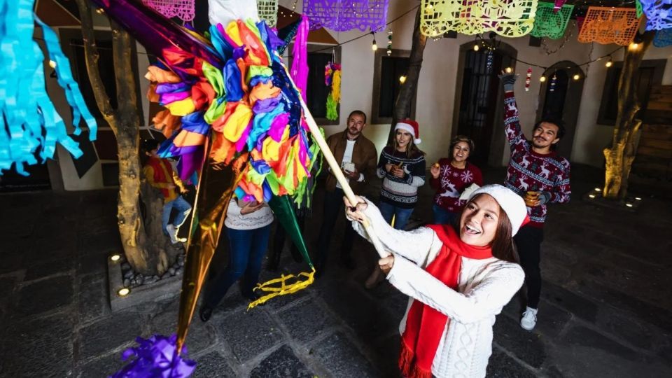 Las posadas simbolizan fe y devoción durante los 9 días que María y José buscaban posada antes del nacimiento del hijo de Dios