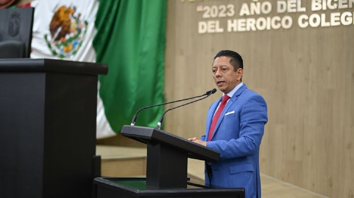 Con militar y policía muertos, toma protesta nuevo fiscal de Chiapas