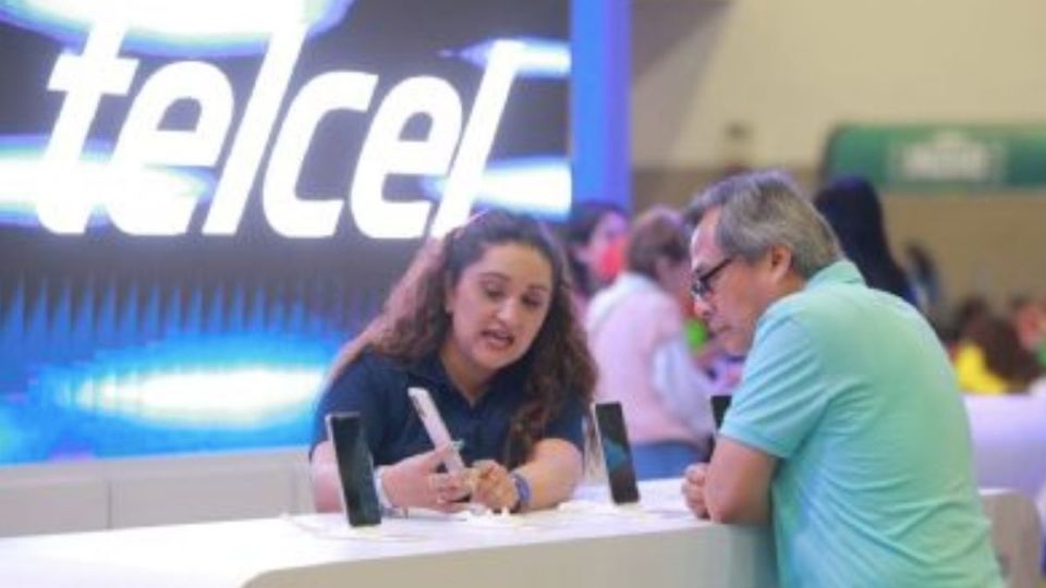 Telcel deberá entregar todos sus equipos terminales desbloqueados, sin distinción, entre los
