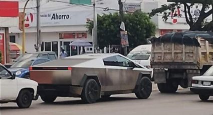 El video de la diputada de Morena en Guerrero dando el rol en Cybertruck