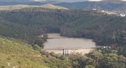 La presa de la Esperanza: un castillo en medio del bosque en Guanajuato