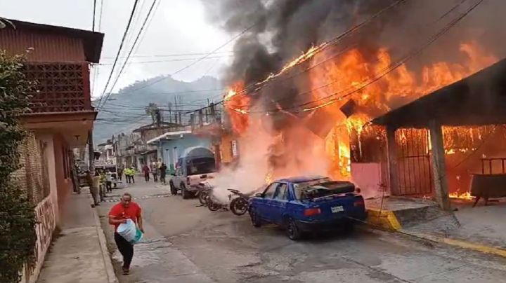 Niña de 6 años muere en incendio de su casa en Zongolica