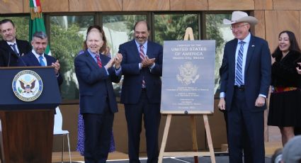 Ken Salazar se despide con presentación de nueva embajada de EU en México