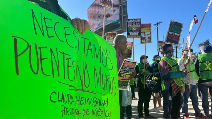 “No es un festejo”; protestan por el Día Internacional del Migrante en garita de San Ysidro