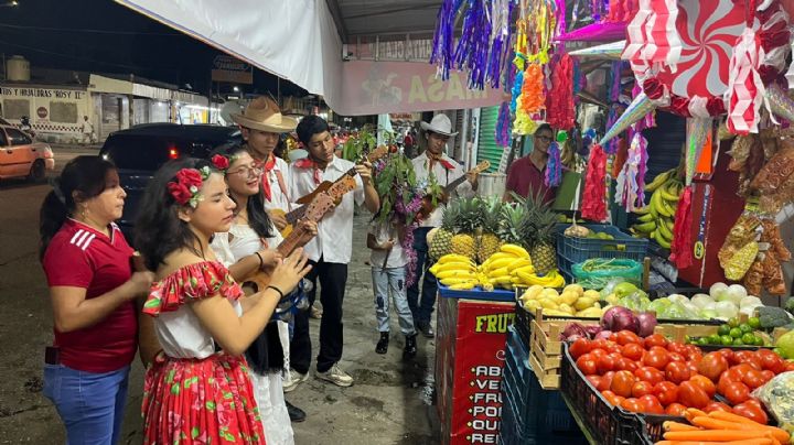 Con la rama navideña, “Son de Luna” busca promover el son jarocho en Minatitlán
