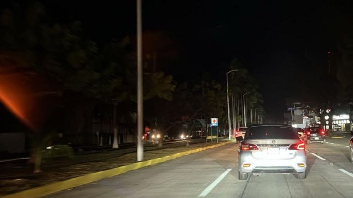 Reportan apagones múltiples en colonias de Boca del Río; esto se sabe