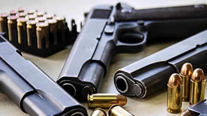 Vinculan a proceso a expolicía de Hidalgo por robo de arma de fuego