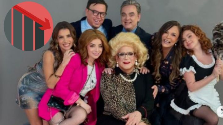 "No alcanza ni para el sueldo de Mario Bezares"; así le va a la obra La señora presidenta