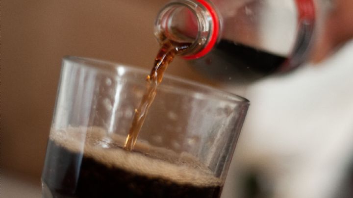 Refrescos, cigarros y gasolinas elevan su precio en 2025; ¿cuánto aumentan?