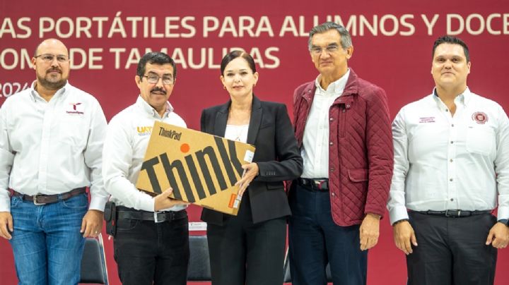 Docentes y alumnos de la UAT reciben 5,000 computadoras portátiles