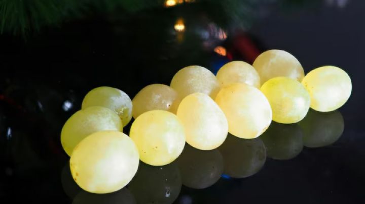 Fin de Año 2024: ¿Cuál es el significado de las doce uvas en la cena de fin de año?