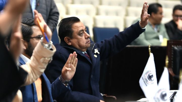 En tres meses, Congreso de Hidalgo avala doce reformas constitucionales federales