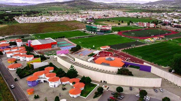¿Quién es el dueño de la Universidad del Futbol en Pachuca? Esto cuesta el cuatrimestre
