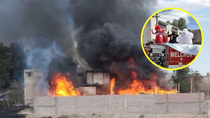 Incendio arrasa taller en Melchor Ocampo, mientras bomberos participaban en carnaval