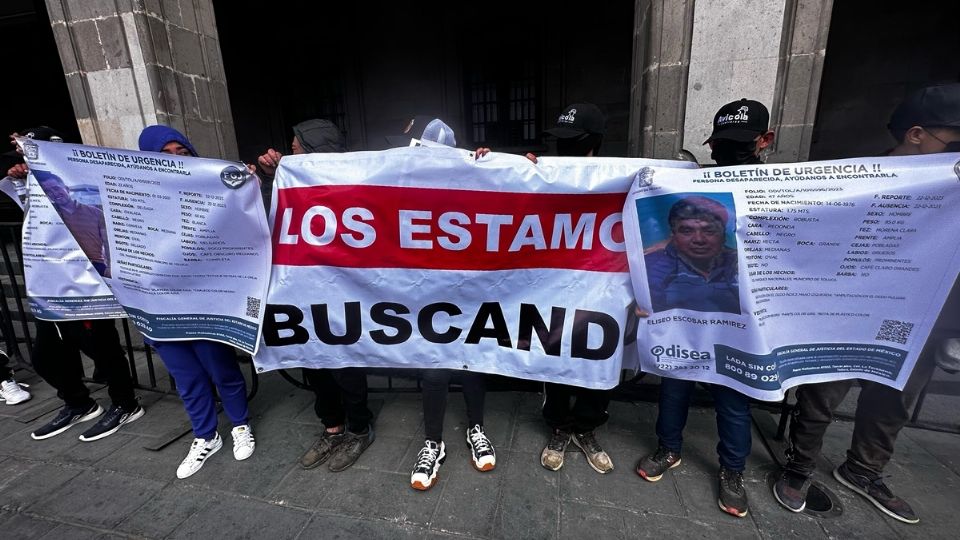 Polleros de Toluca cumplen 53 días desparecidos; familias exigen respuestas